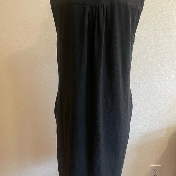 Esby Black Textured Cotton Tunic Dress - Picture 2 of 7